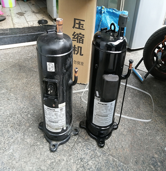 丰镇中央空调压缩机的更换维修